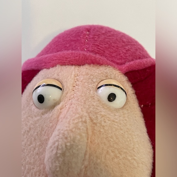 Namco Meg Griffin Plush Family Guy 2005 Stuffed Toy Doll 11 in No Glases - Picture 12 of 12